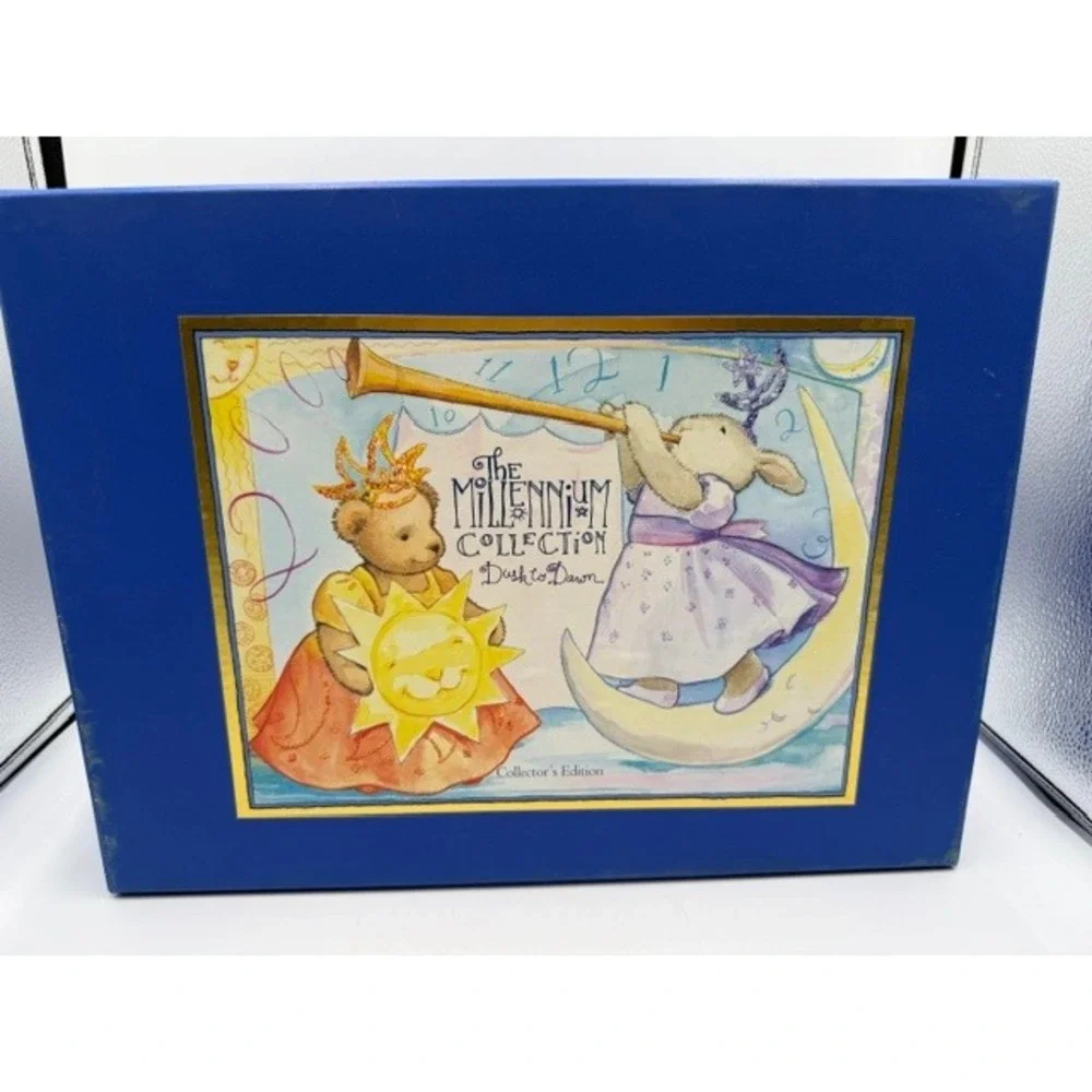 Muffy VanderBear Hoppy VanderHare Millennium Collection Dusk to Dawn Set 2000